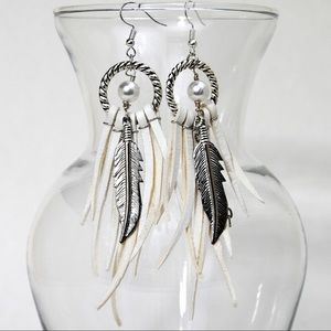 White leather lace fringe with hoop
